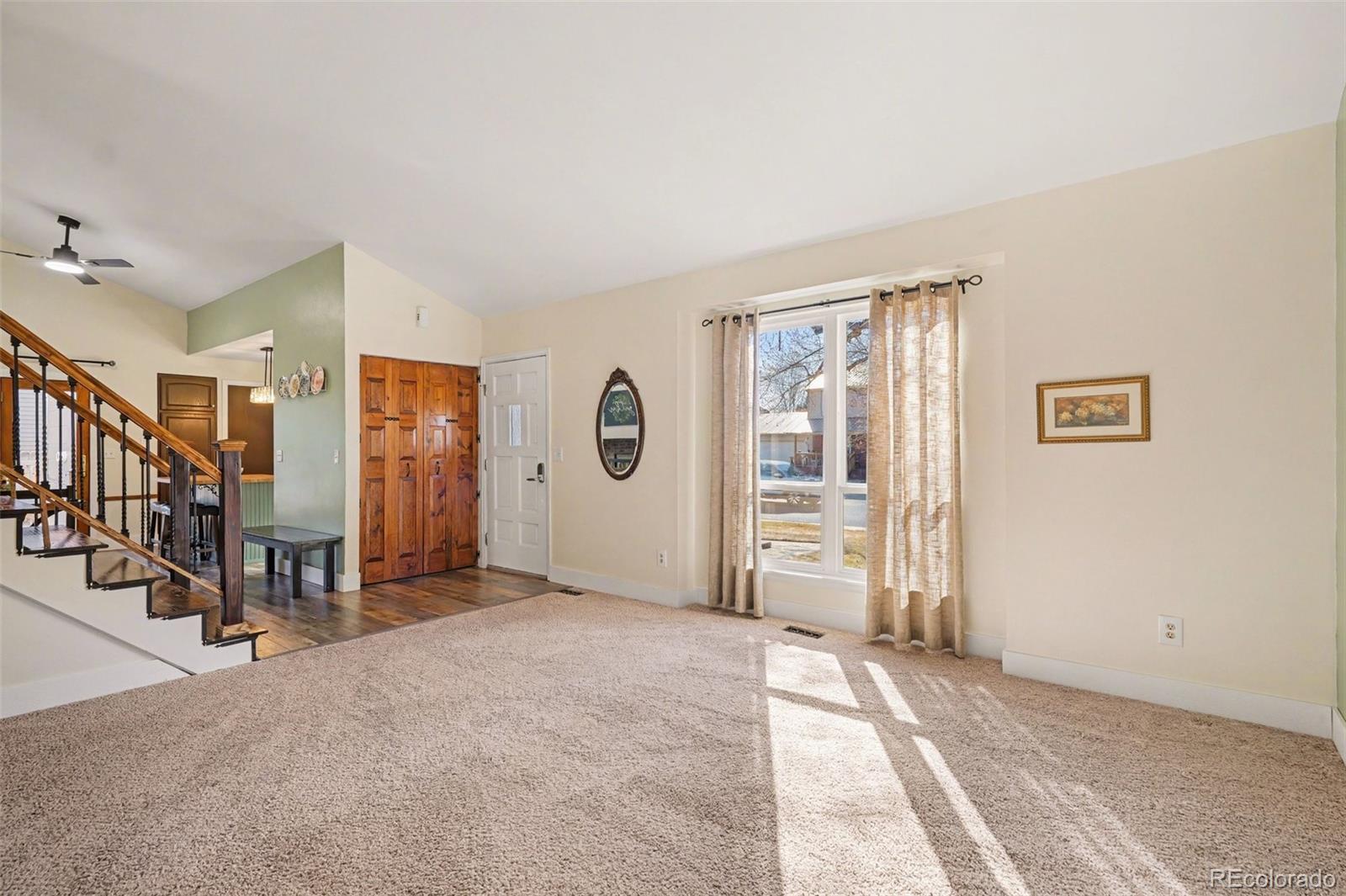 8621 W Hinsdale Place