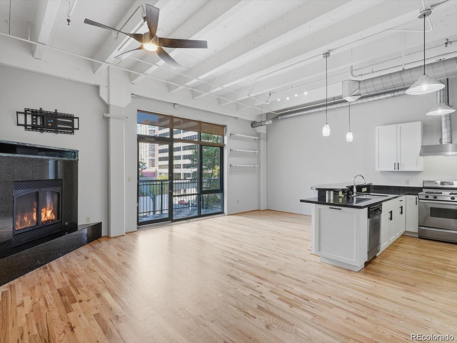 1800 Lawrence Street 308