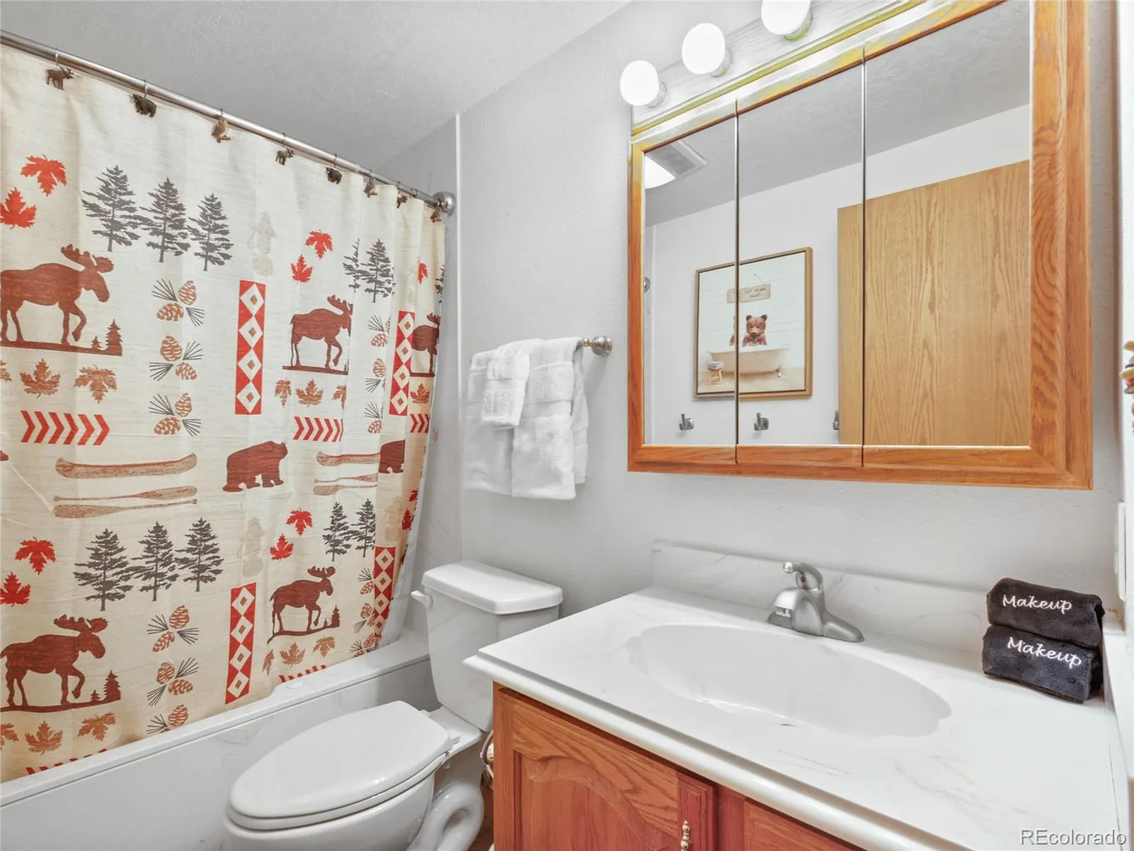 Golden, Colorado 80401, United States, 5 Bedrooms Bedrooms, ,2 BathroomsBathrooms,Residential,Active,164907