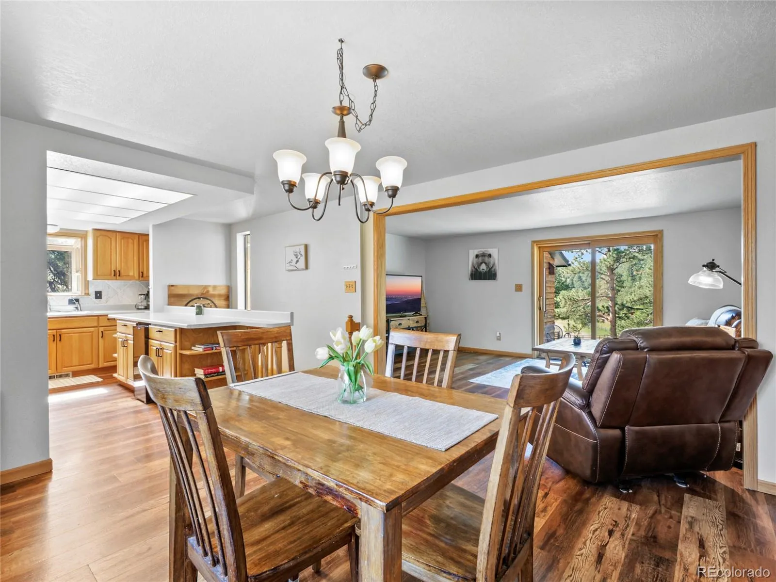 Golden, Colorado 80401, United States, 5 Bedrooms Bedrooms, ,2 BathroomsBathrooms,Residential,Active,164907