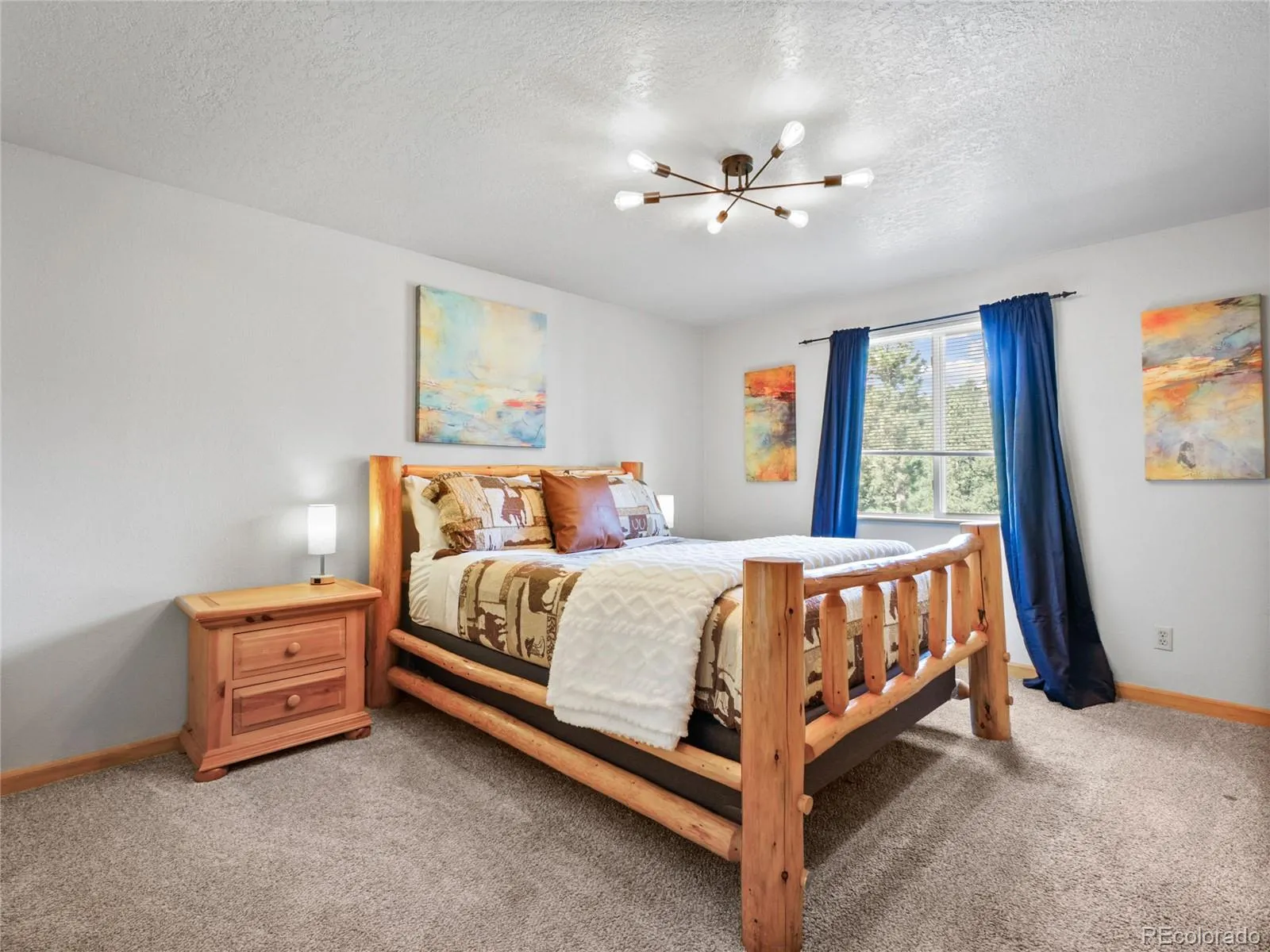 Golden, Colorado 80401, United States, 5 Bedrooms Bedrooms, ,2 BathroomsBathrooms,Residential,Active,164907