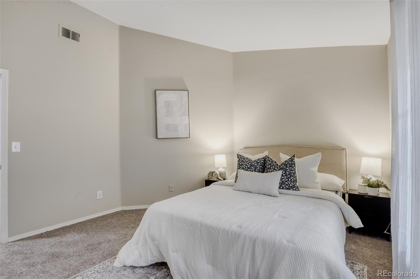 8693 E Dry Creek Road 922