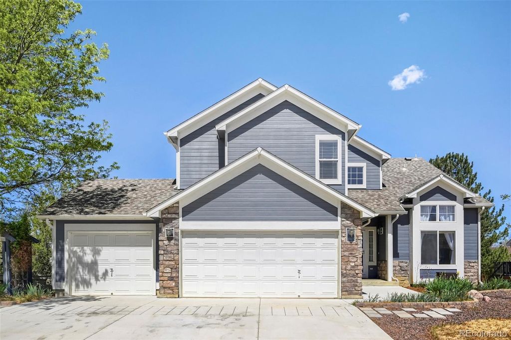 Photo of 3965 Hawthorne Circle, Longmont, CO 80503 (MLS # 6321311)