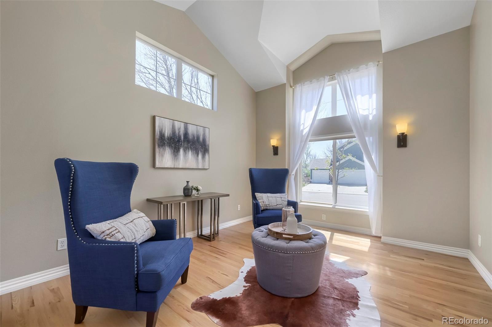 3965 Hawthorne Circle