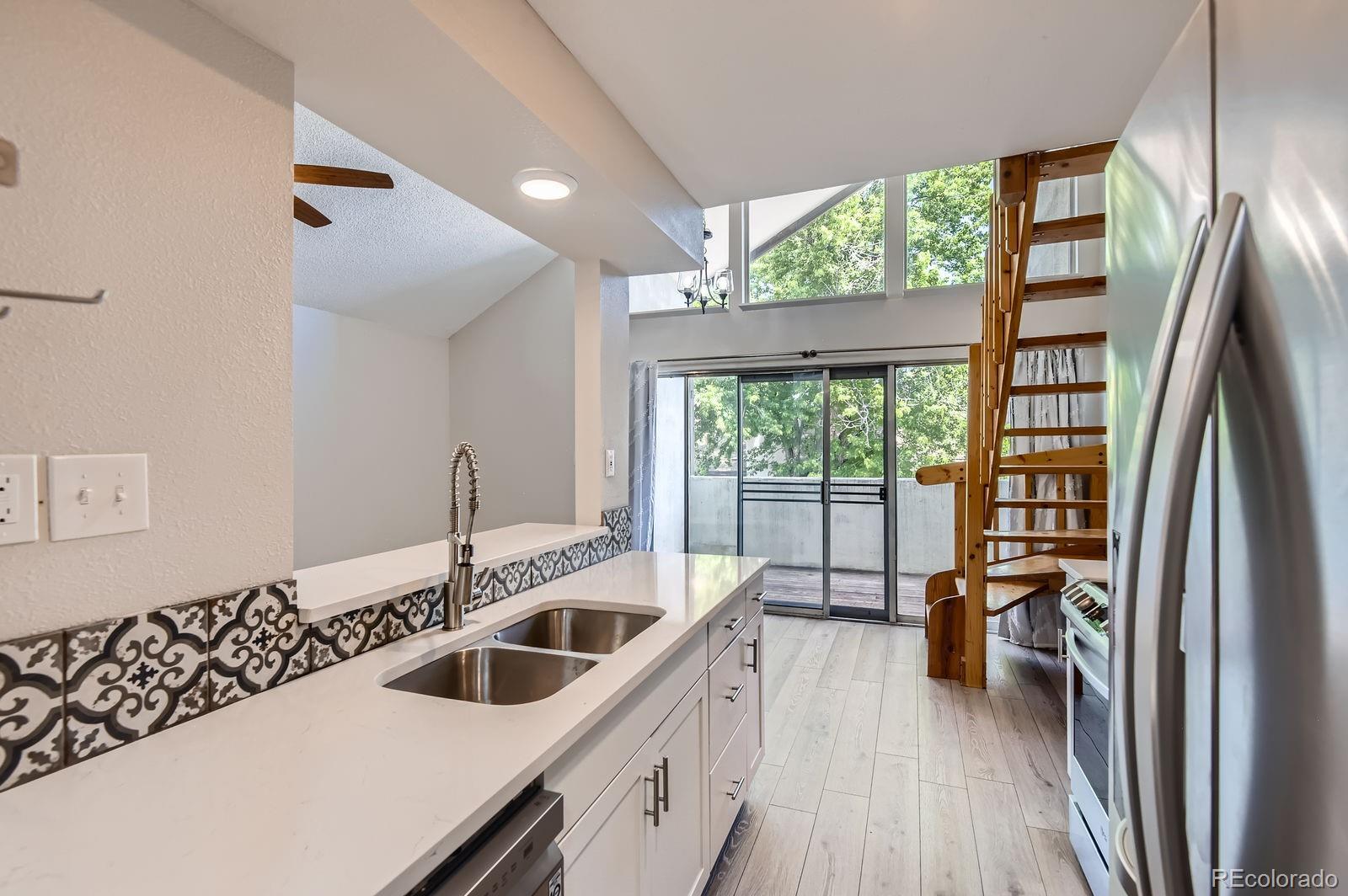 3539 S Fairplay Way 10