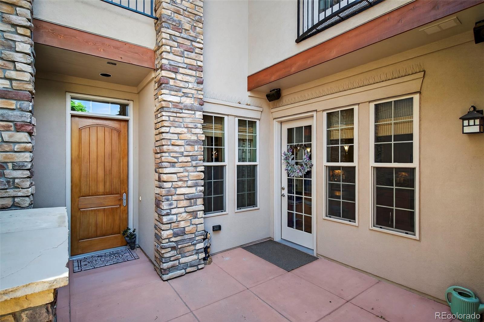 2712 Calmante Place