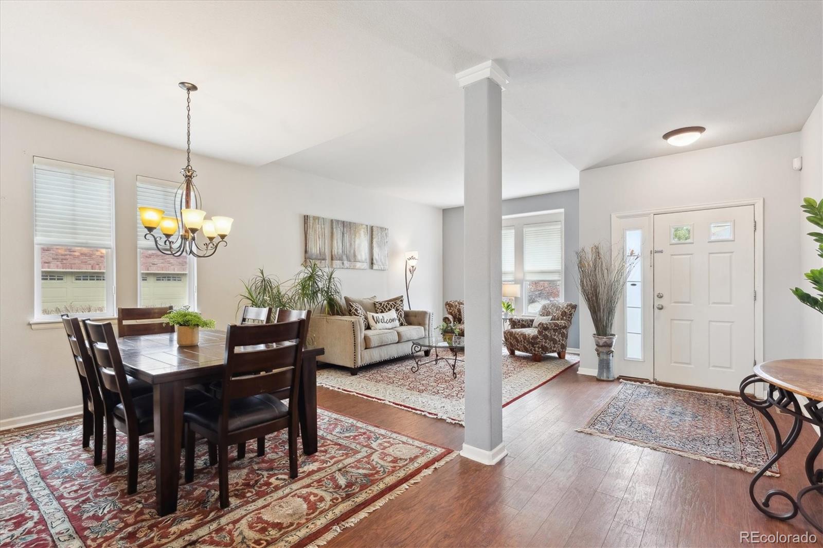24714 E Quarto Place