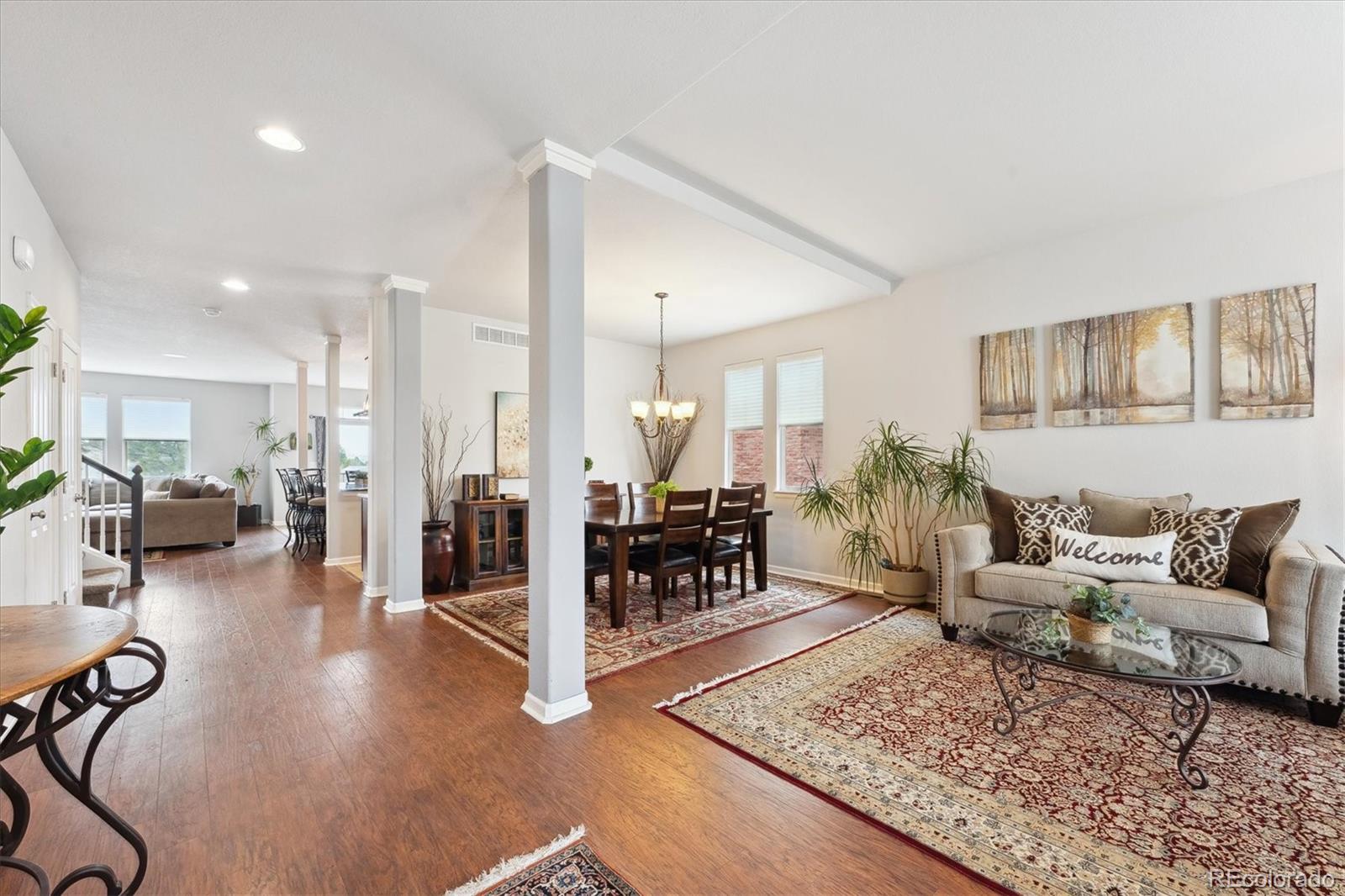 24714 E Quarto Place