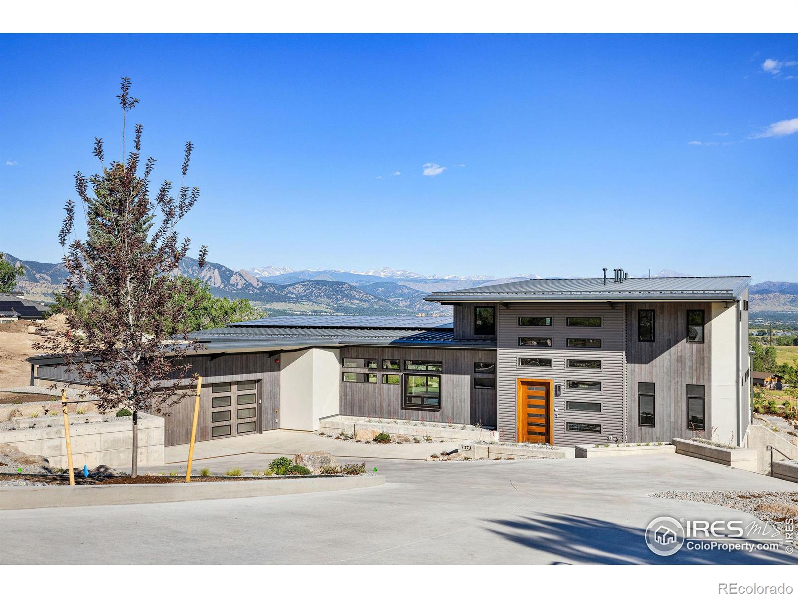 7373 Spring Drive