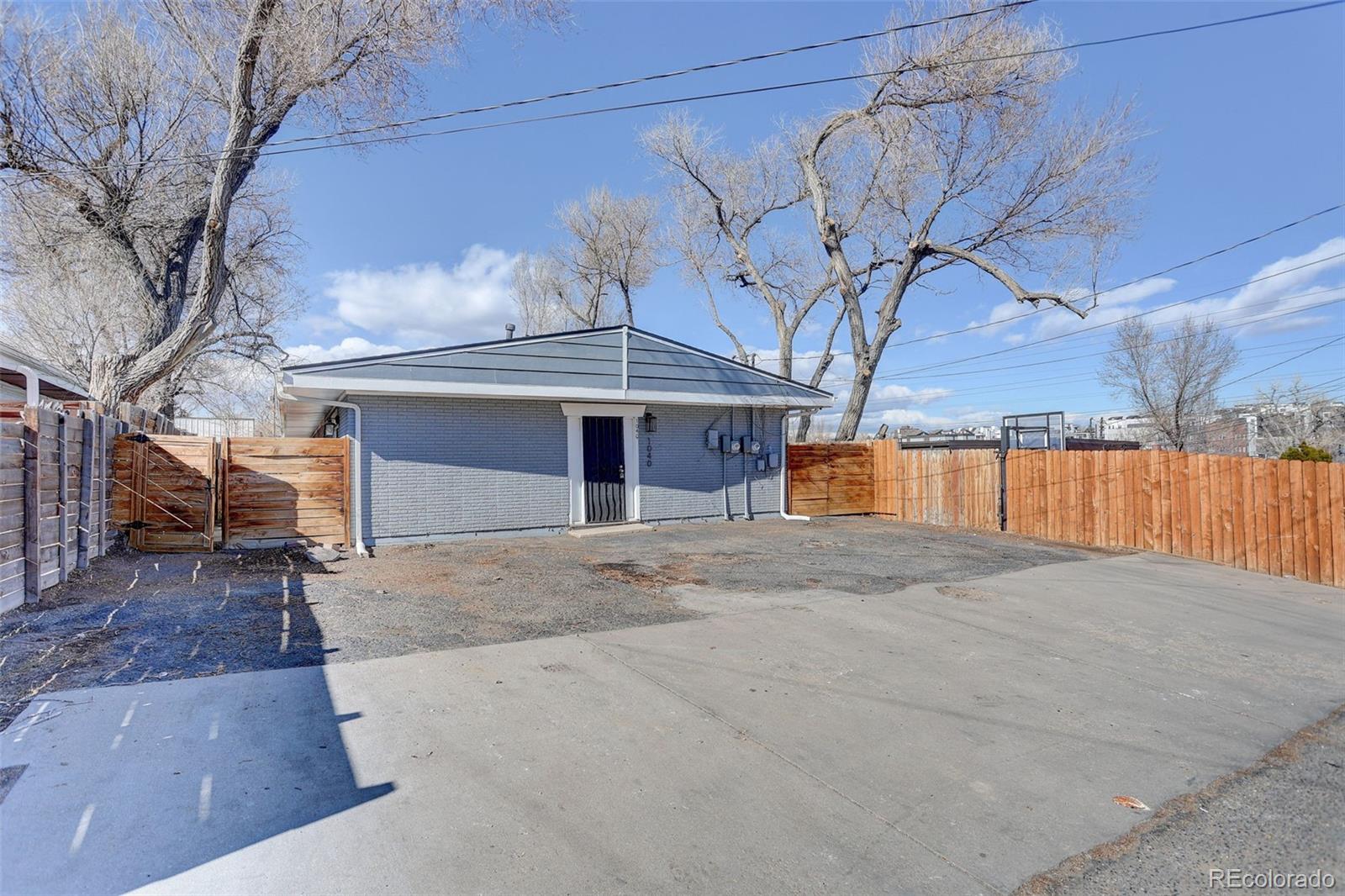 1040 N Stuart Street