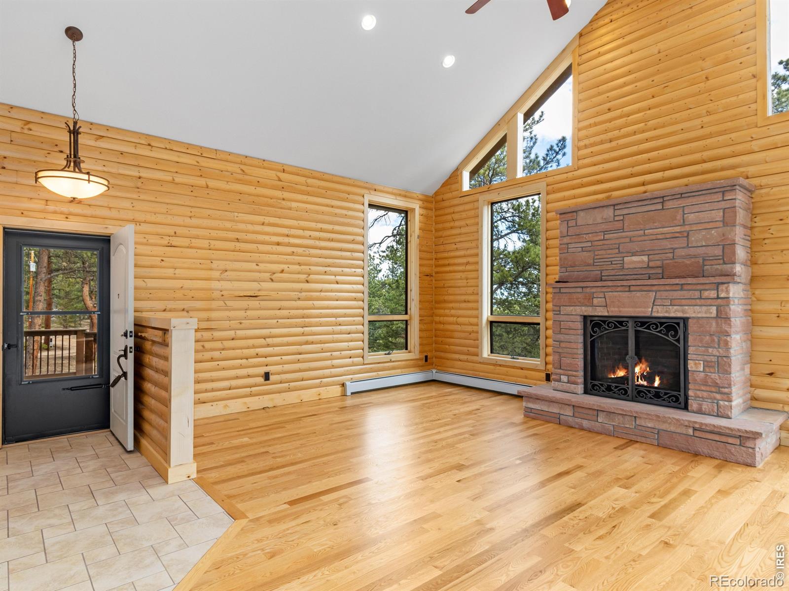 195 Rockledge Circle
