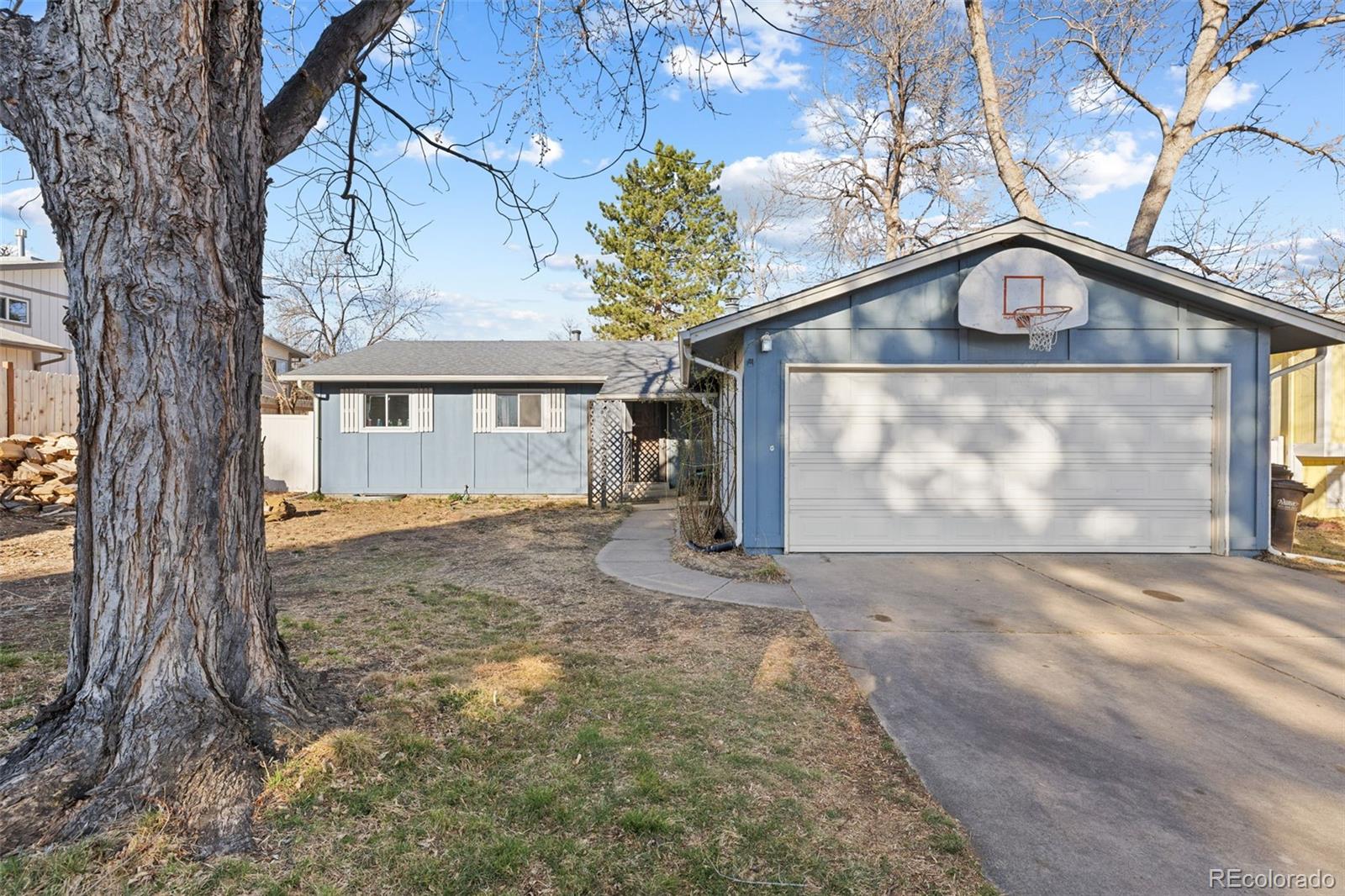 4483 Sandpiper Circle