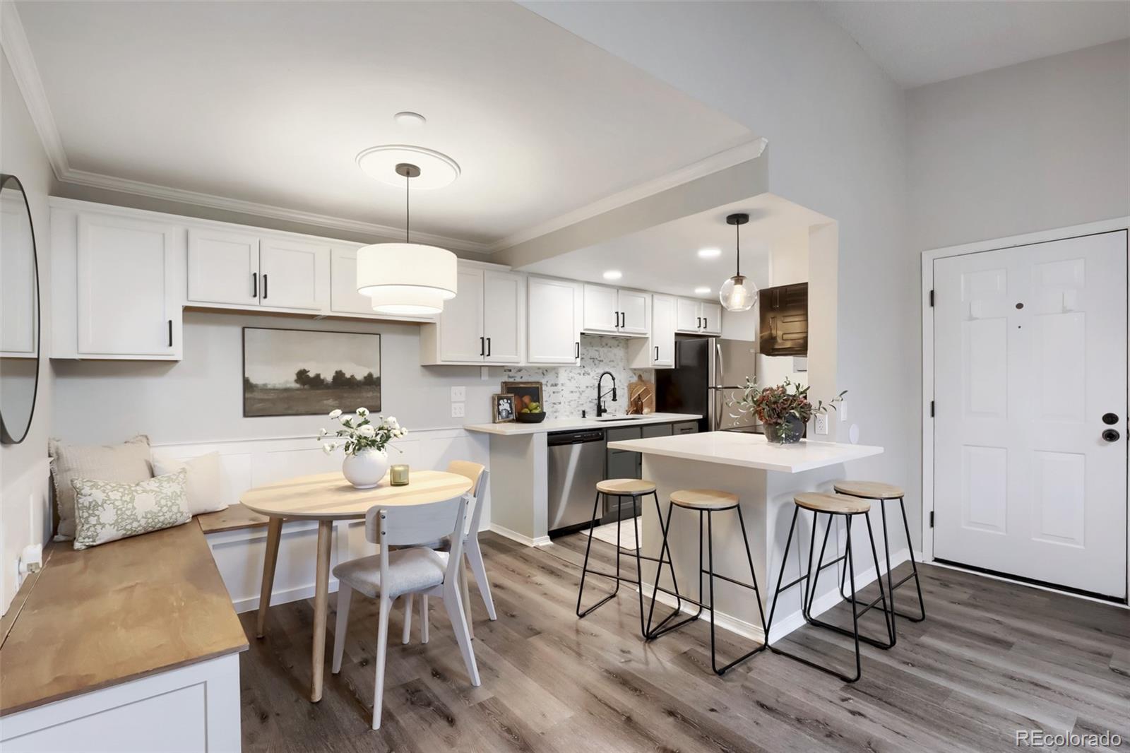 8225 Fairmount Drive 202