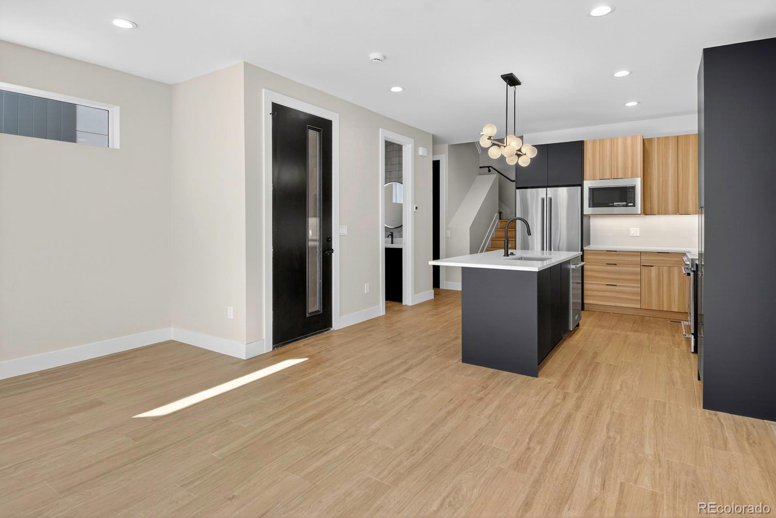 838 N Cherry Street 2