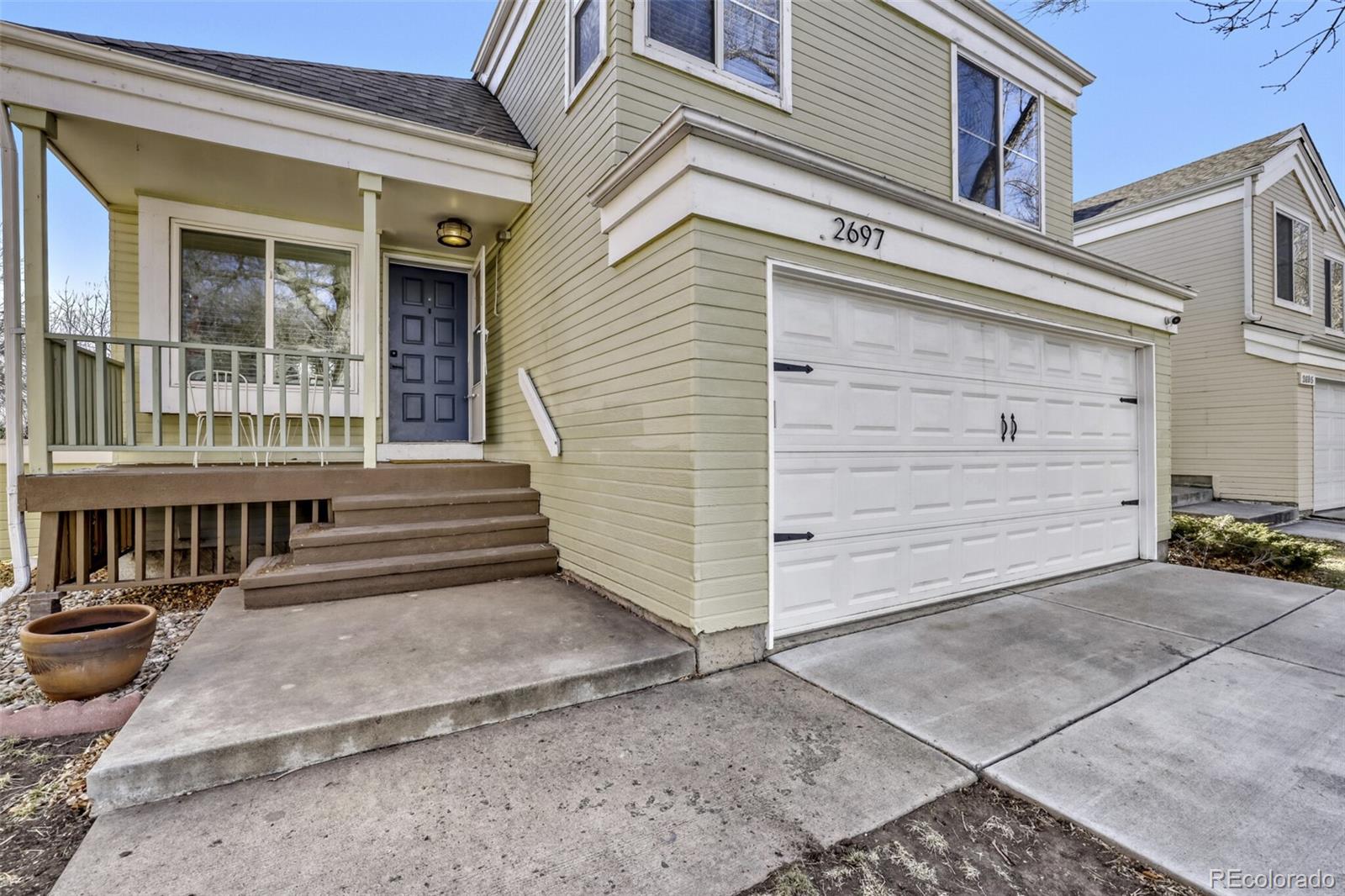 2697 S Deframe Circle