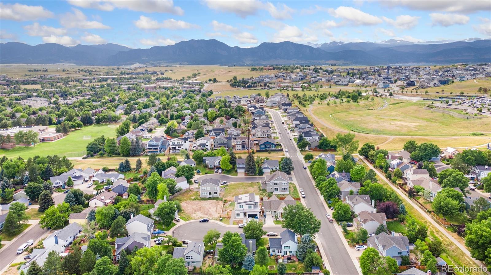 118 S Tanager Court