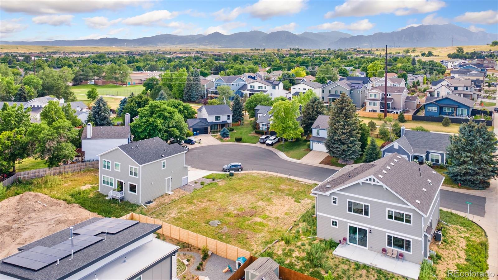 118 S Tanager Court