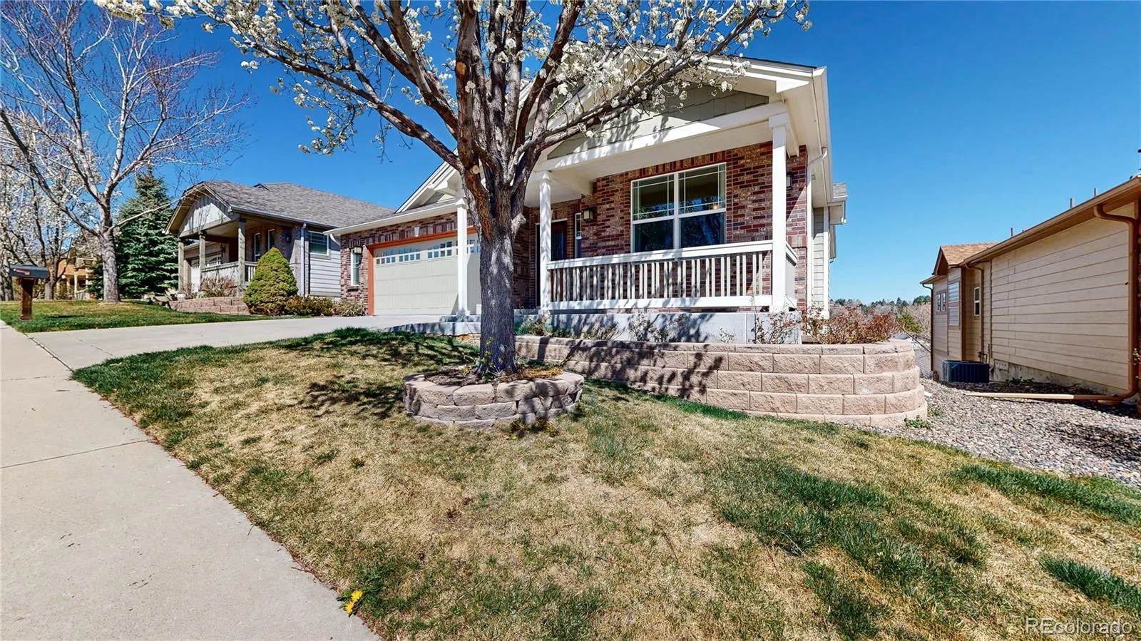 Arvada, Colorado 80004, United States, 4 Bedrooms Bedrooms, ,3 BathroomsBathrooms,Residential,Pending,105159