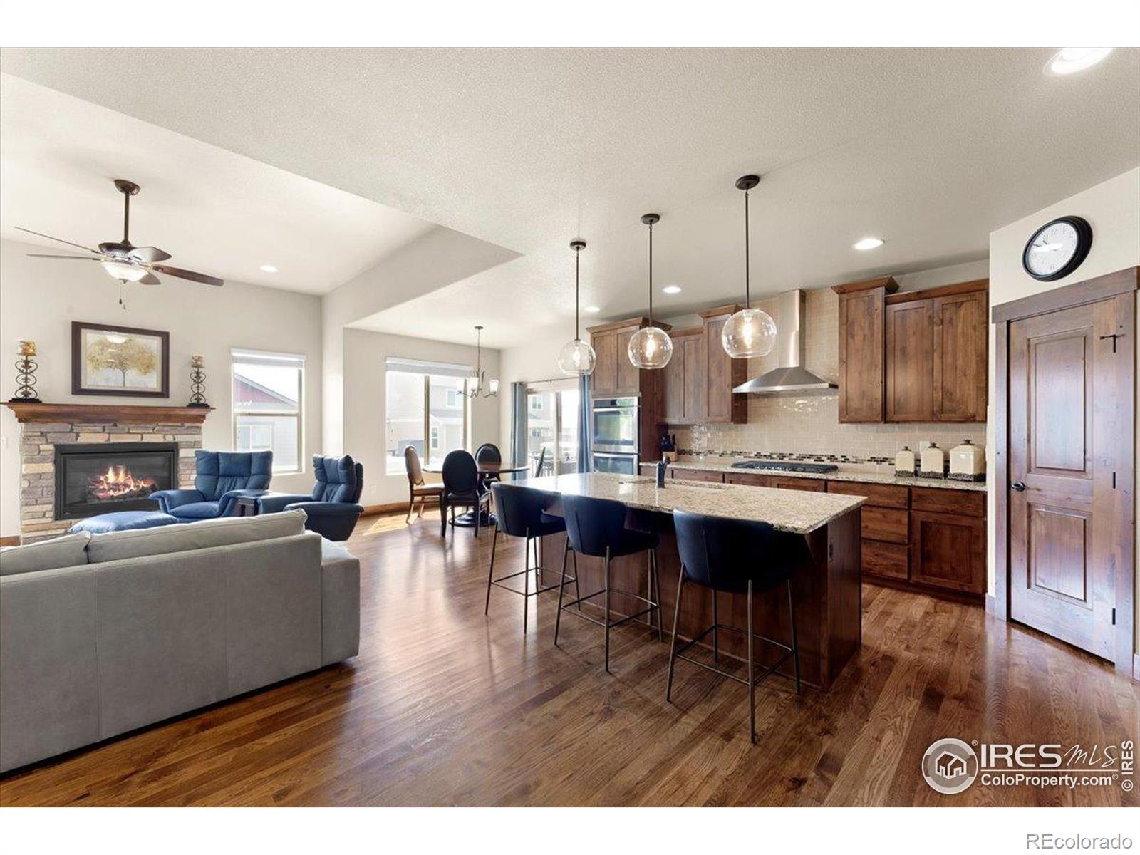 5653 Carmon Drive