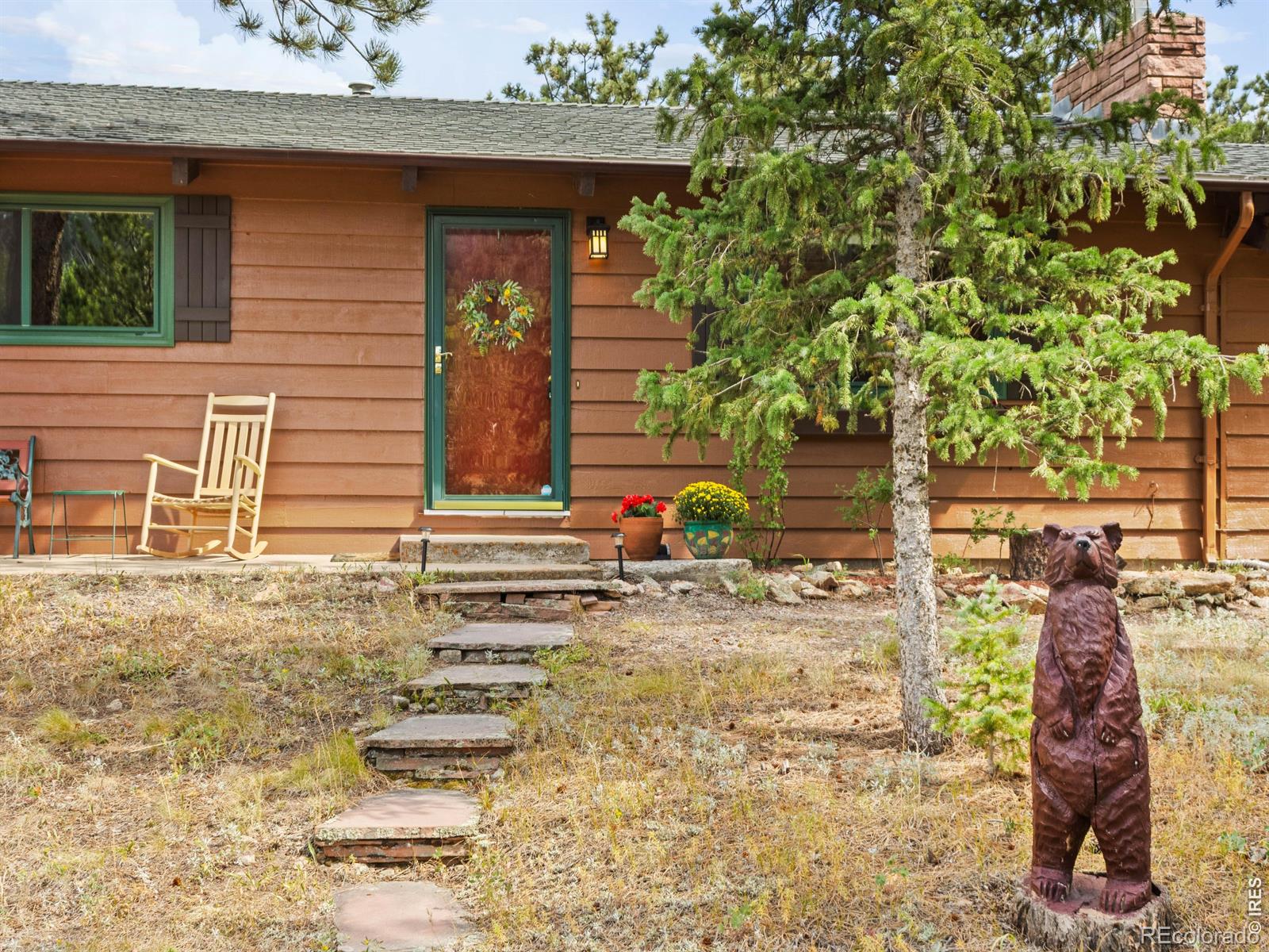 839 Ski Road