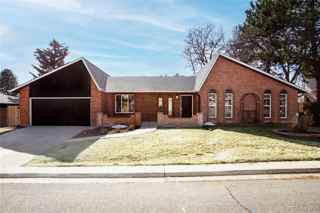 Photo of 6372 W Fremont Drive, Littleton, CO 80128 (MLS # 8150343)