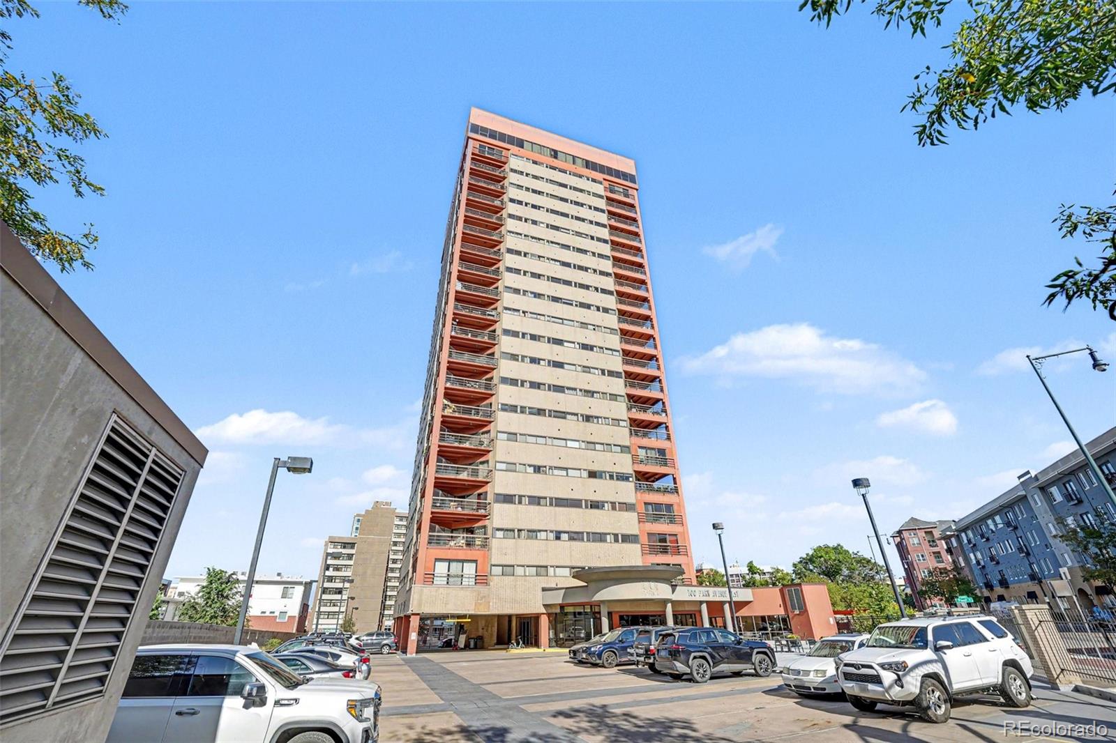 100 Park Avenue 1007