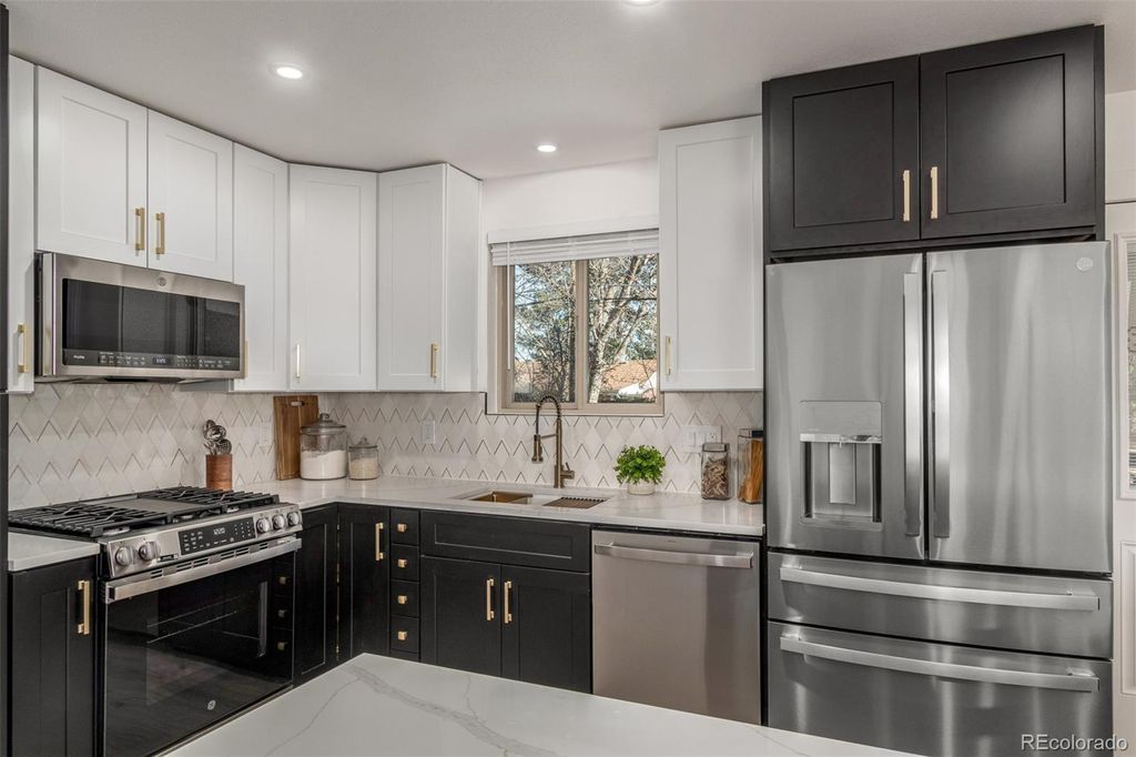 Photo of 2068 S Zenobia Street, Denver, CO 80219 (MLS # 8610323)