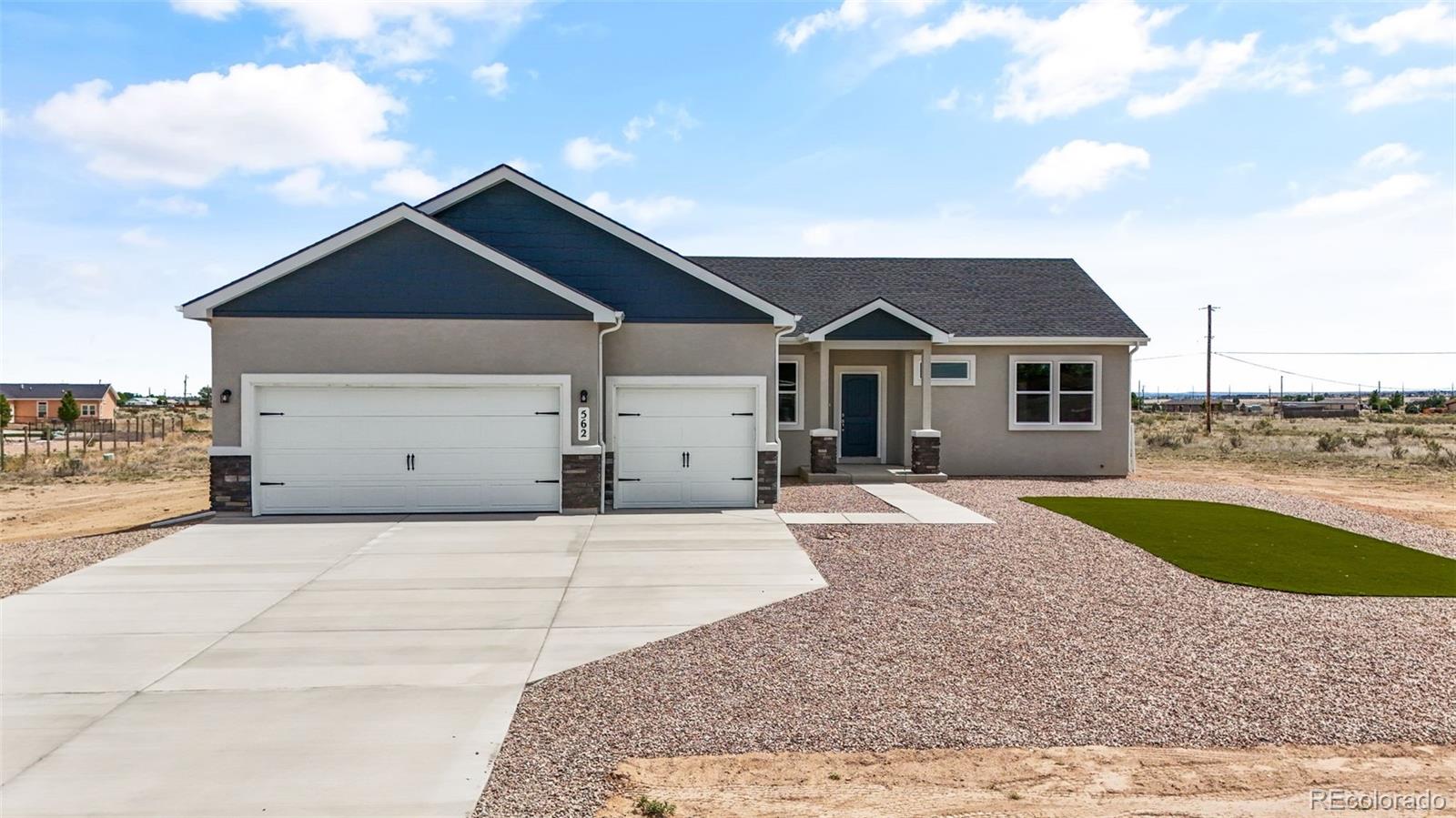 Photo 1 of 42 — 562 N Bayview Drive, Pueblo West, CO 81007