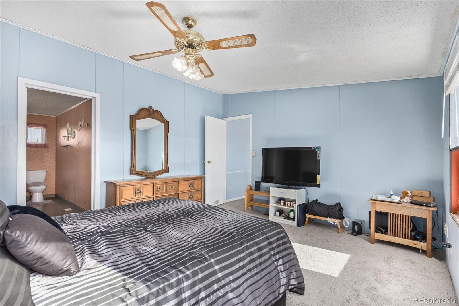 Photo 9 of 17 of 501 Zante Way house