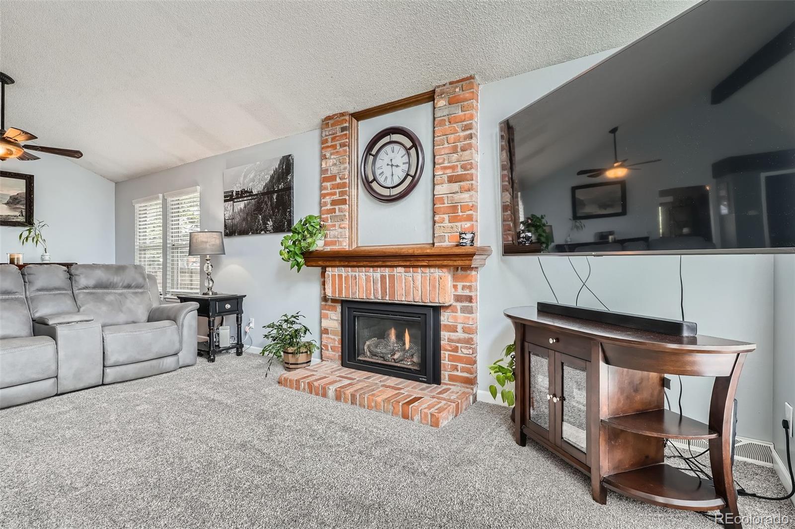 8101 S San Juan Range Road, Littleton, CO, 80127 4 8101 S San Juan Range Road