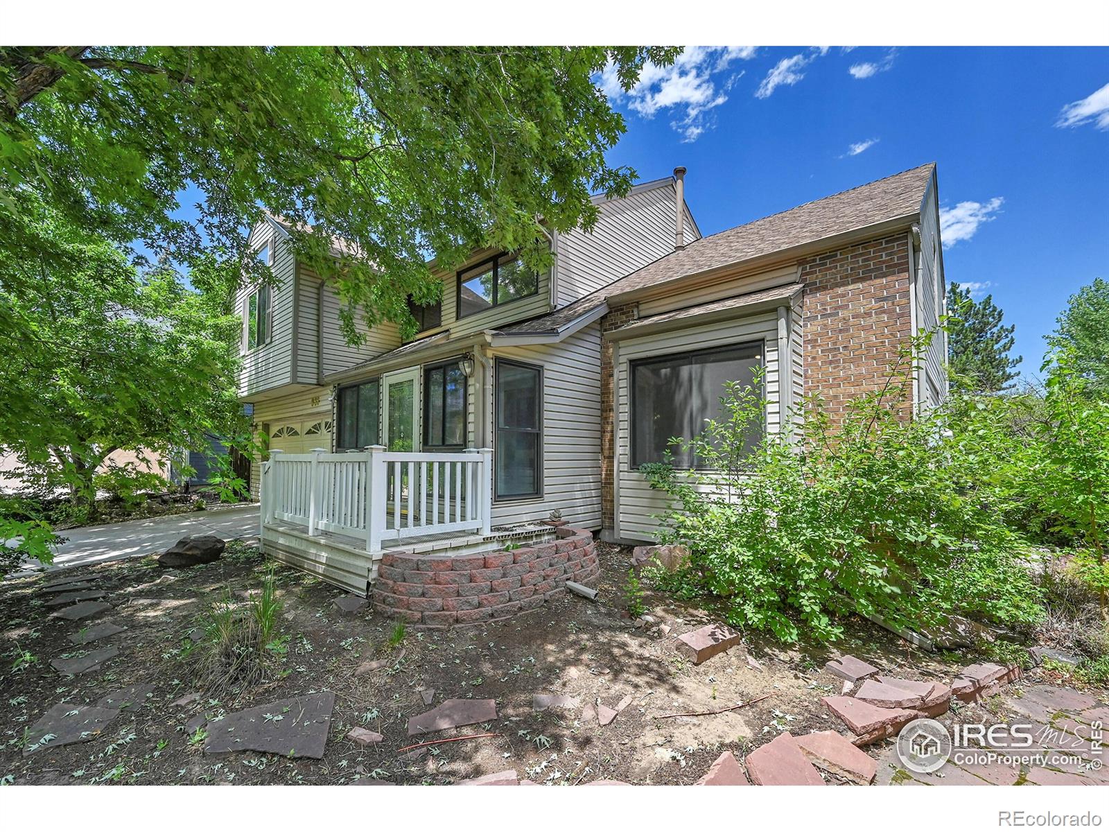 988 Cleveland Court