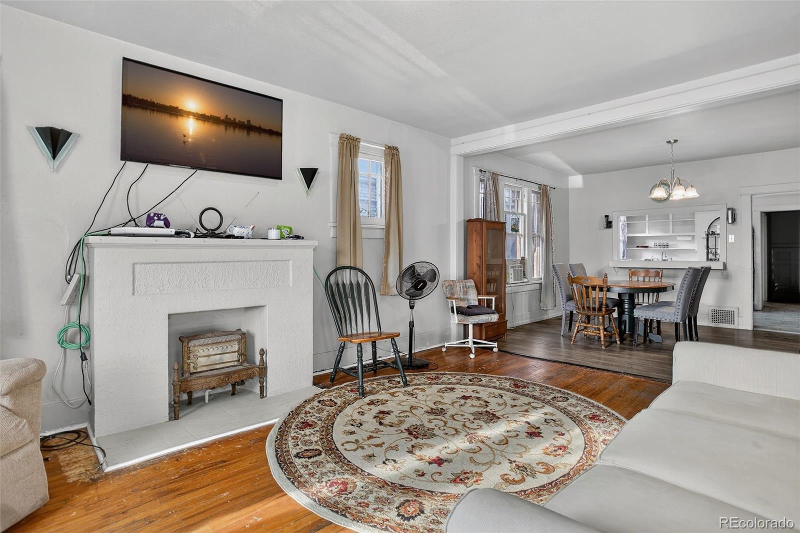 1511 N Lowell Boulevard 1509