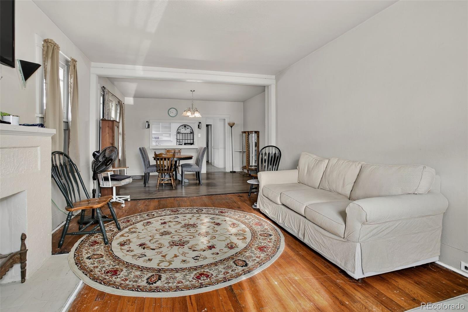 1511 N Lowell Boulevard 1509