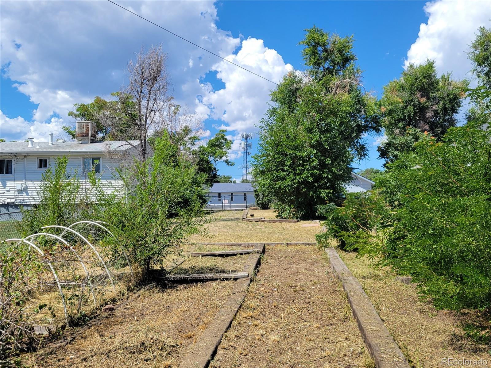 5038 N Lincoln Street