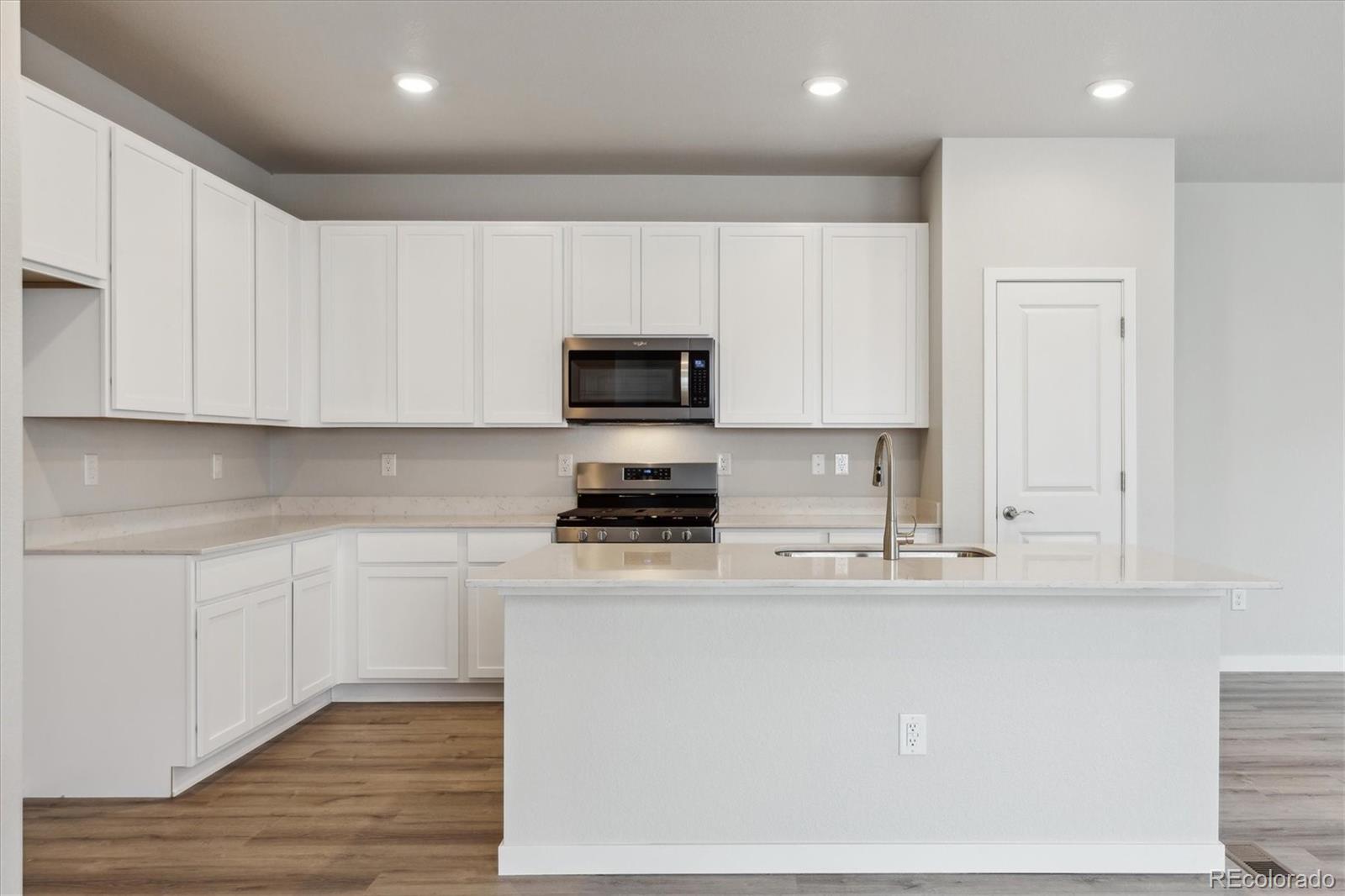 13839 Deertrack Lane