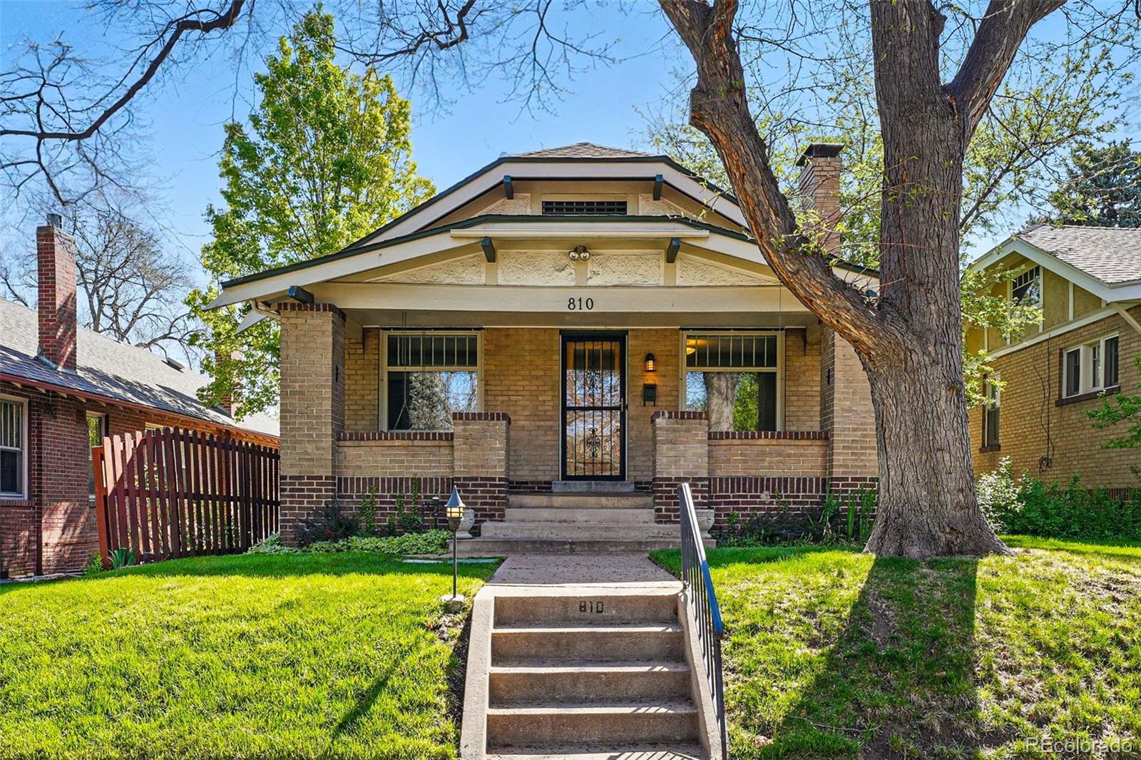 810 Adams Street