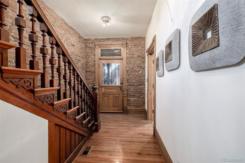 Photo of 71 W Archer Place, Denver, CO 80223 (MLS # 8060749)