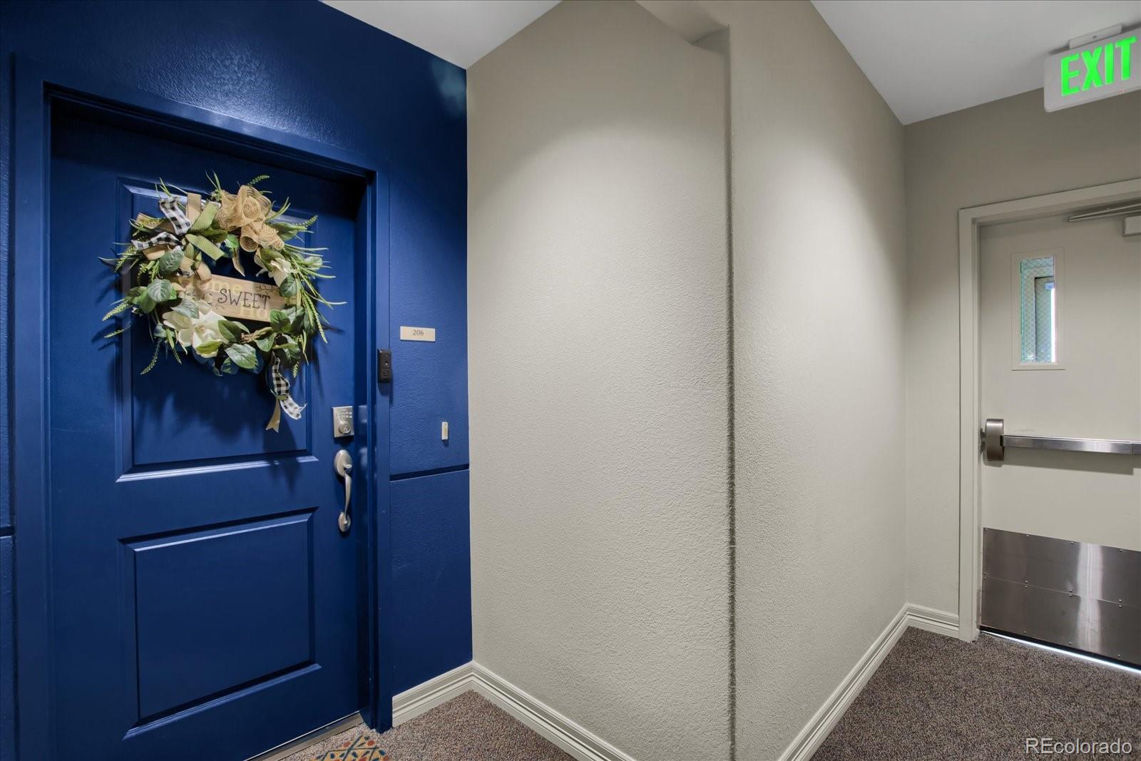 85 Rampart Way 206