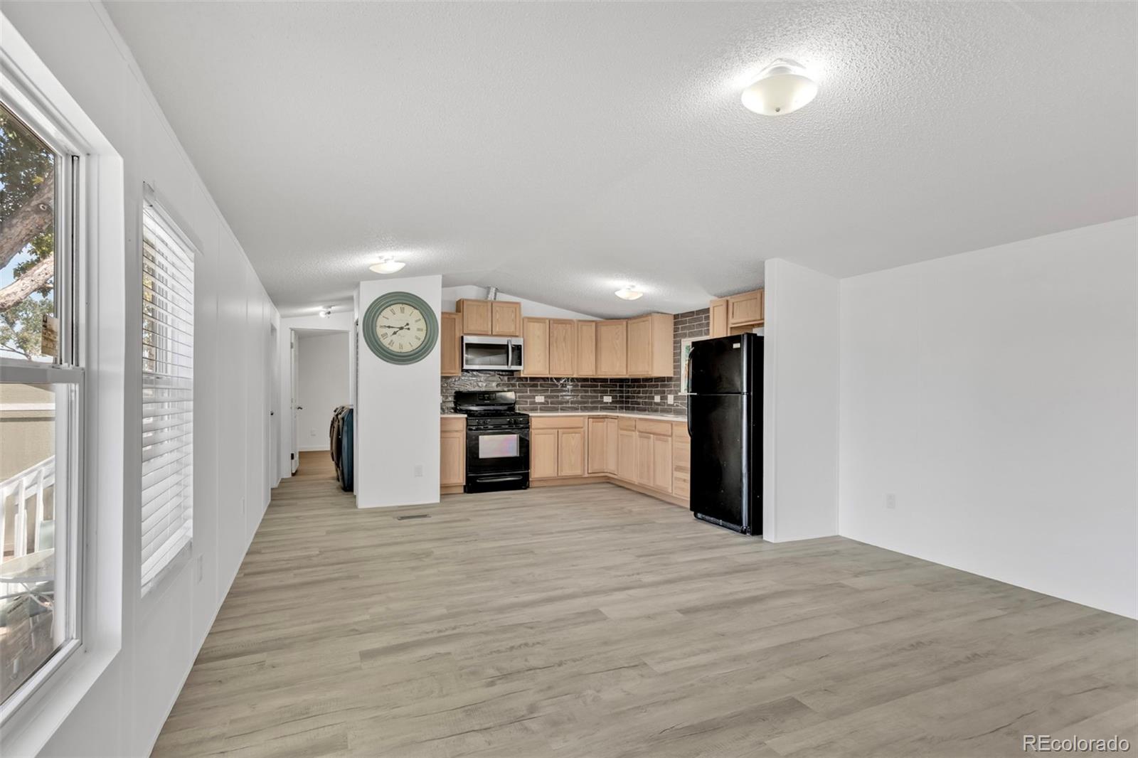 9100 Tejon Street