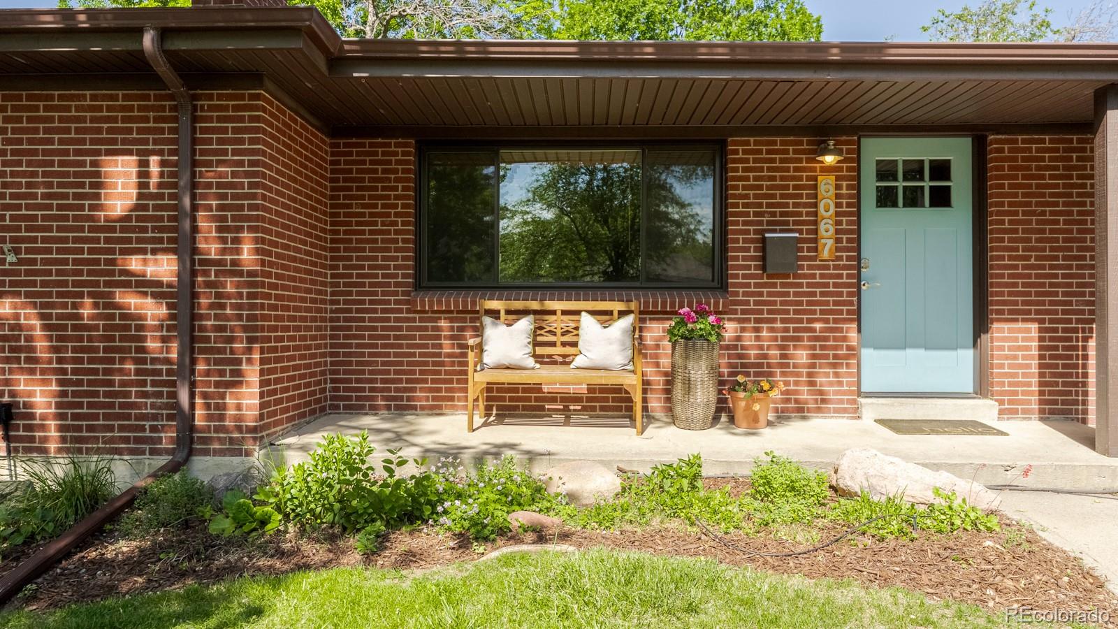 6067 Owens Street