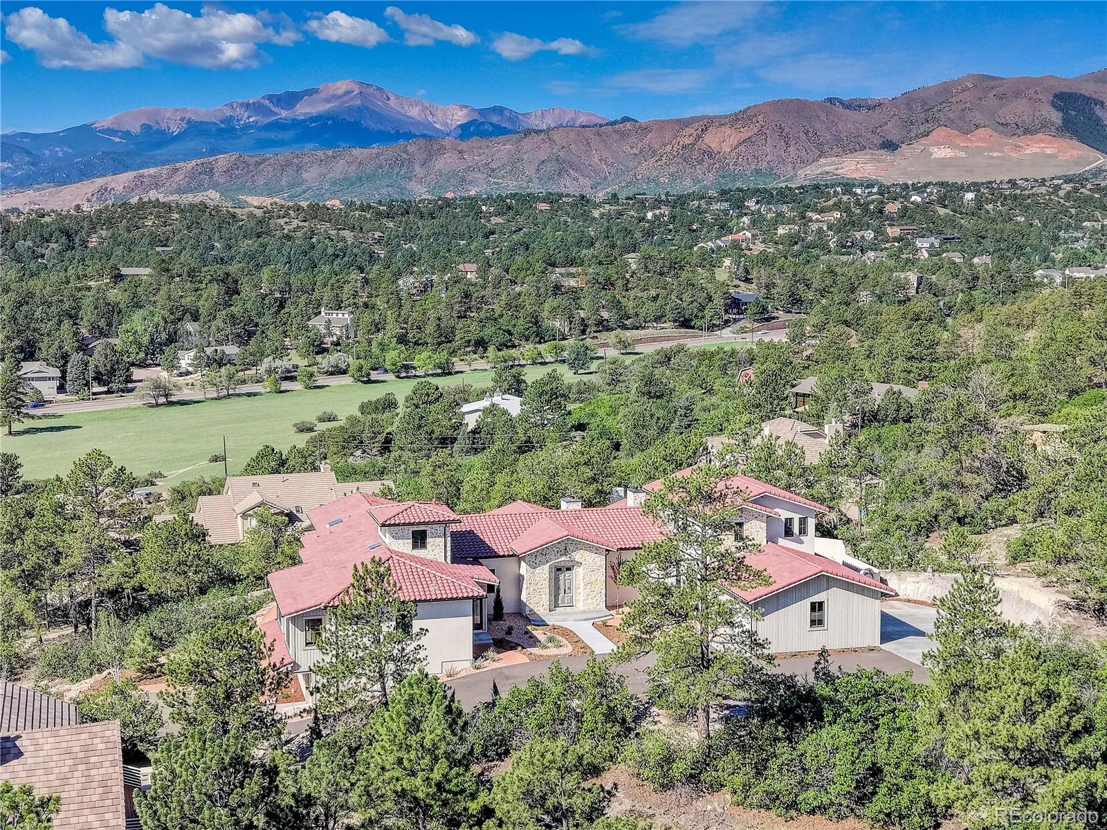 30 Cap Rock Way
