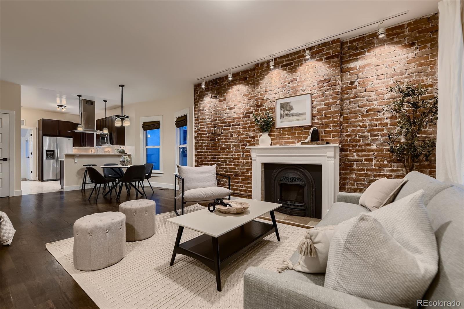 340 S Logan Street, Denver, CO, 80209 4 340 S Logan Street