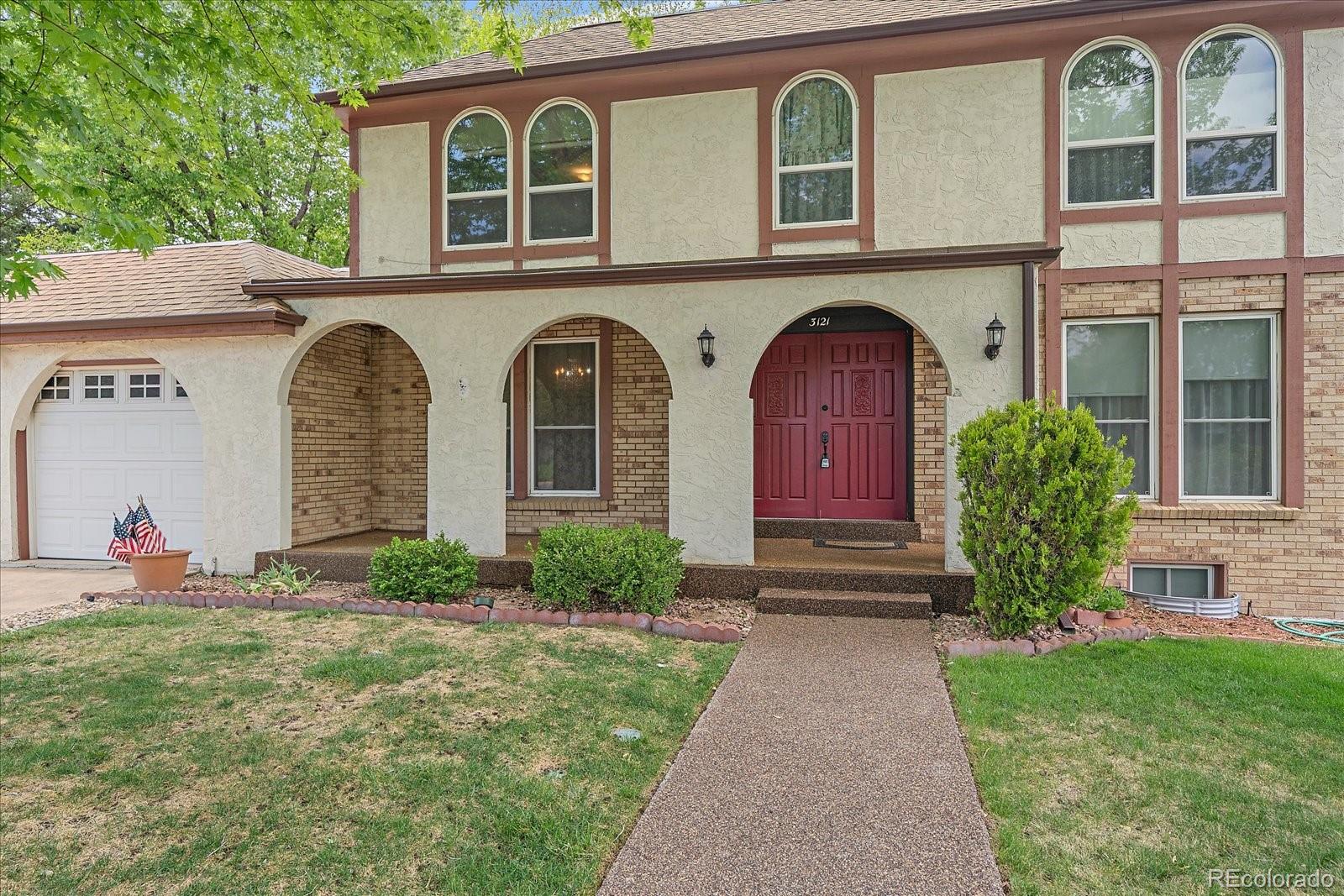 3121 Oak Street