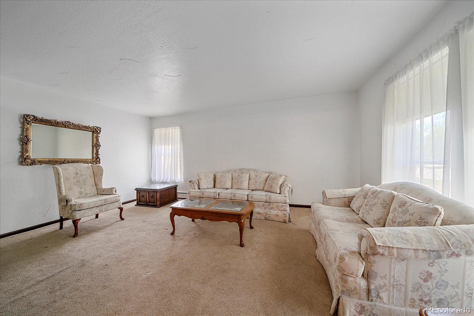 3121 Oak Street