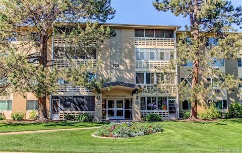 725 S Alton Way 4D Denver CO 80247