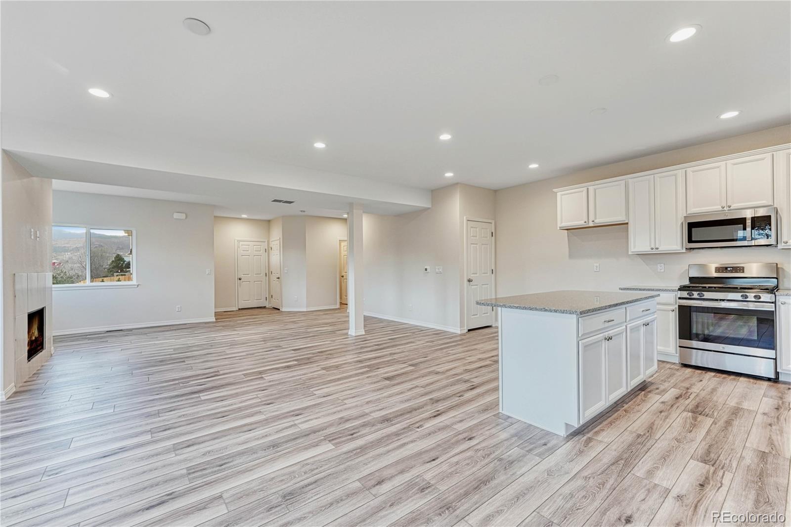 4266 Orchid Street