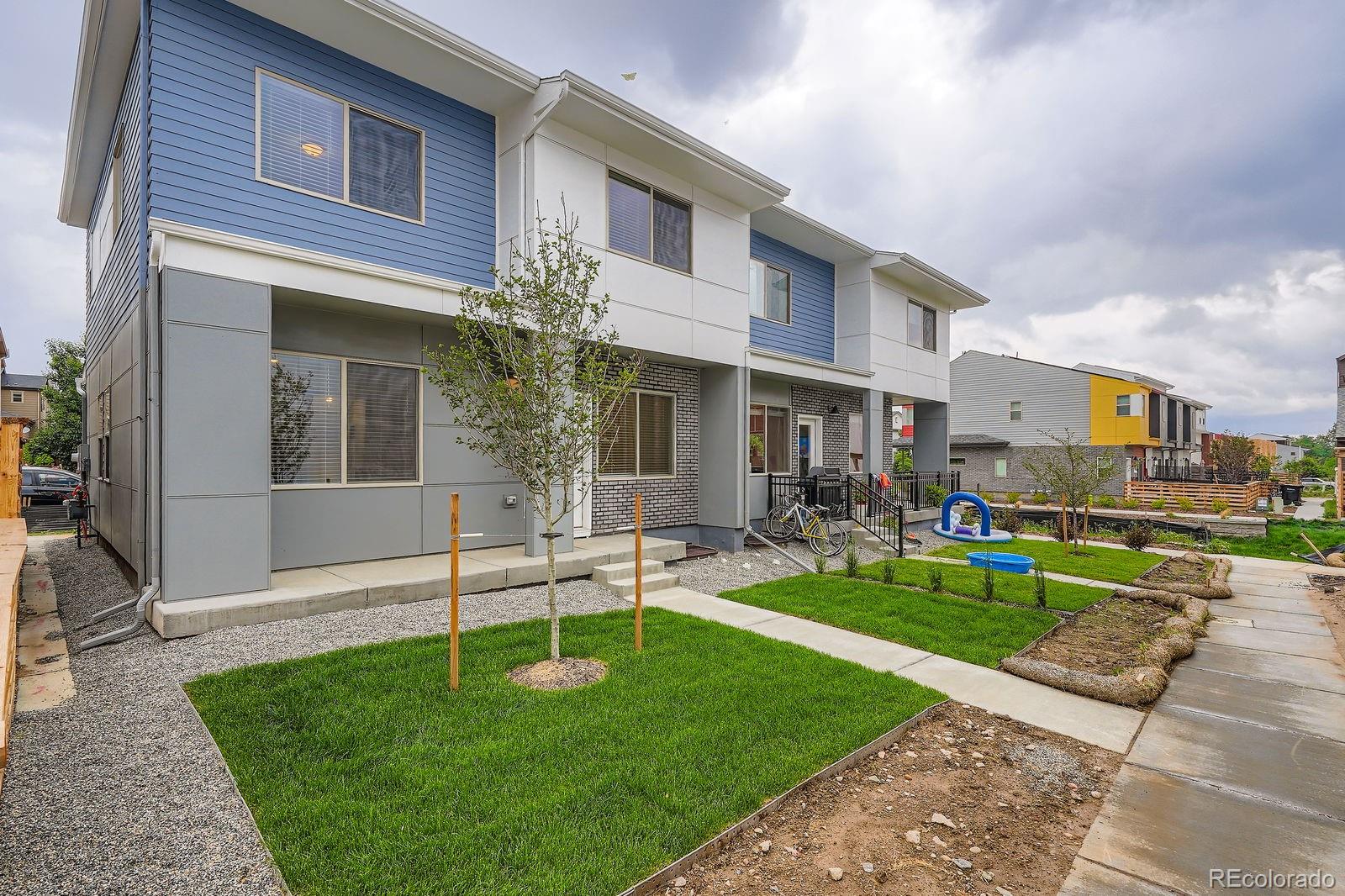 15328 W 68th Loop
