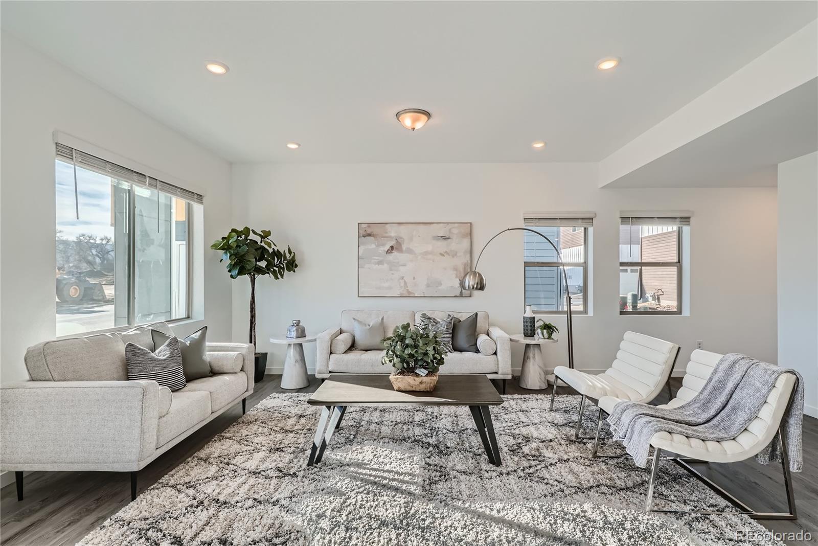 15328 W 68th Loop