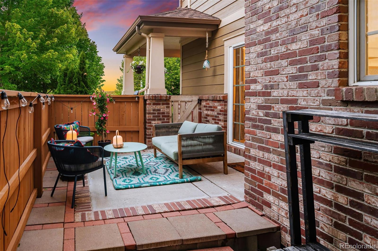 1047 Uinta Way