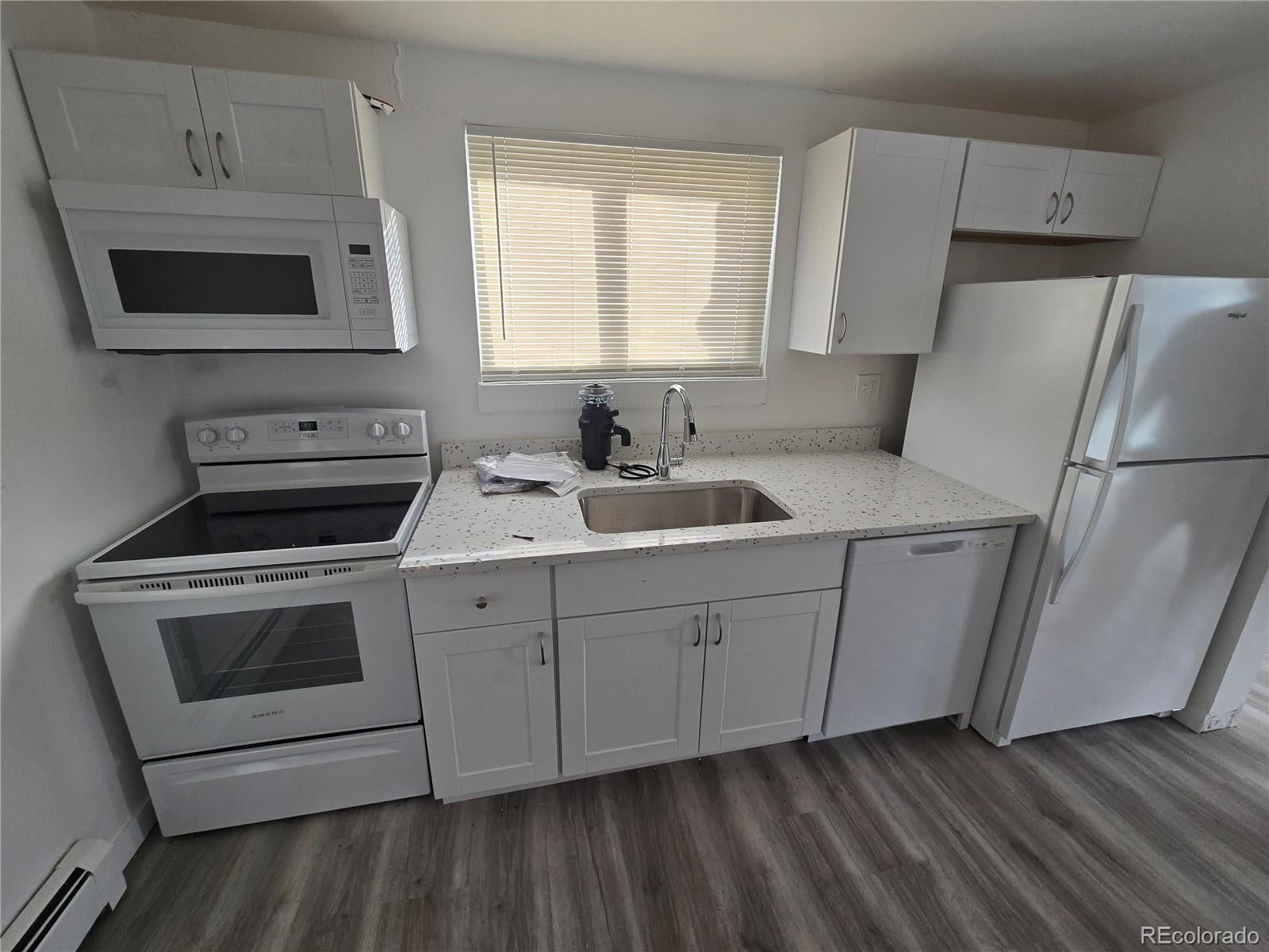15905 W 8th Place